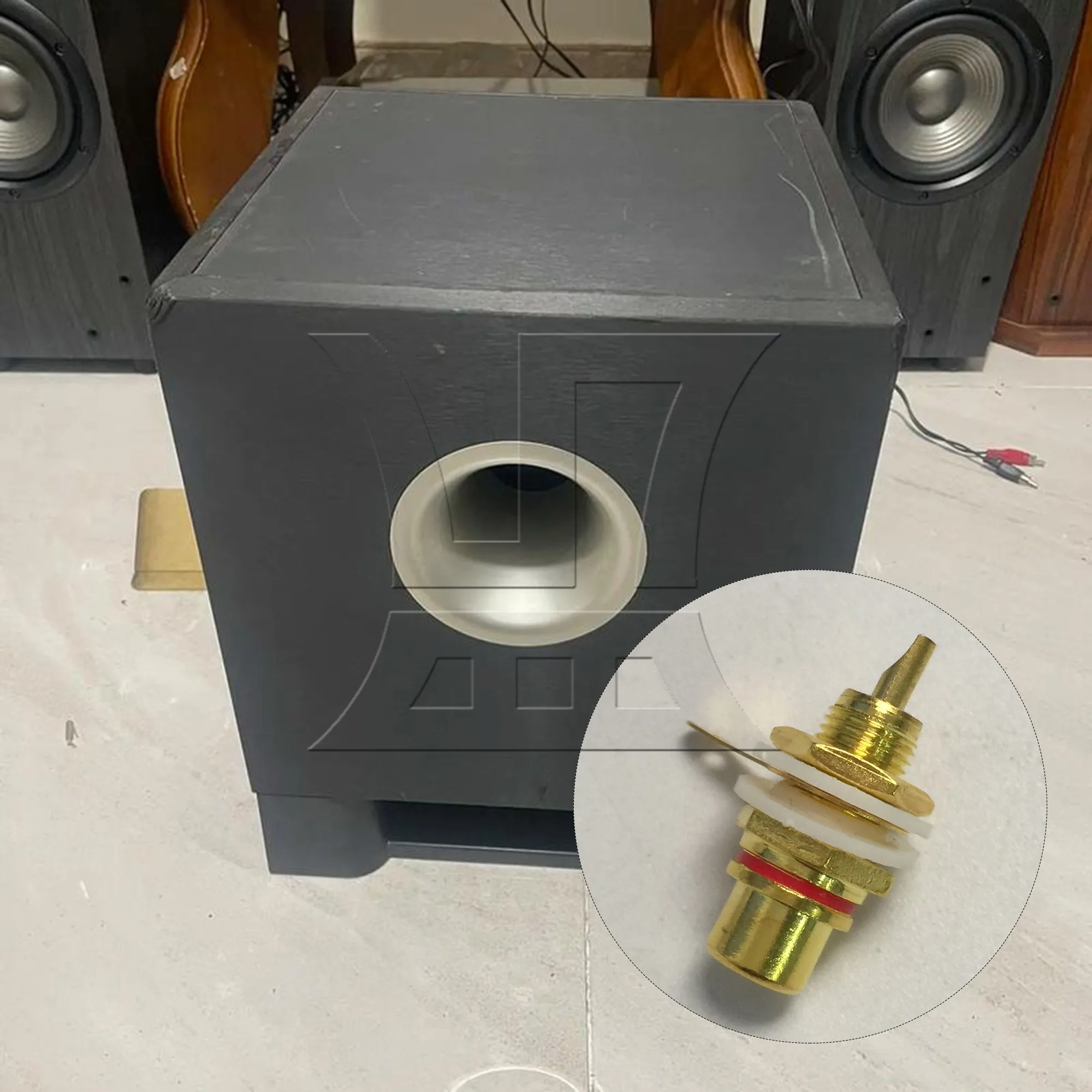 

1 шт., гнездовой разъем, красный круг, расширитель аудиодинамика