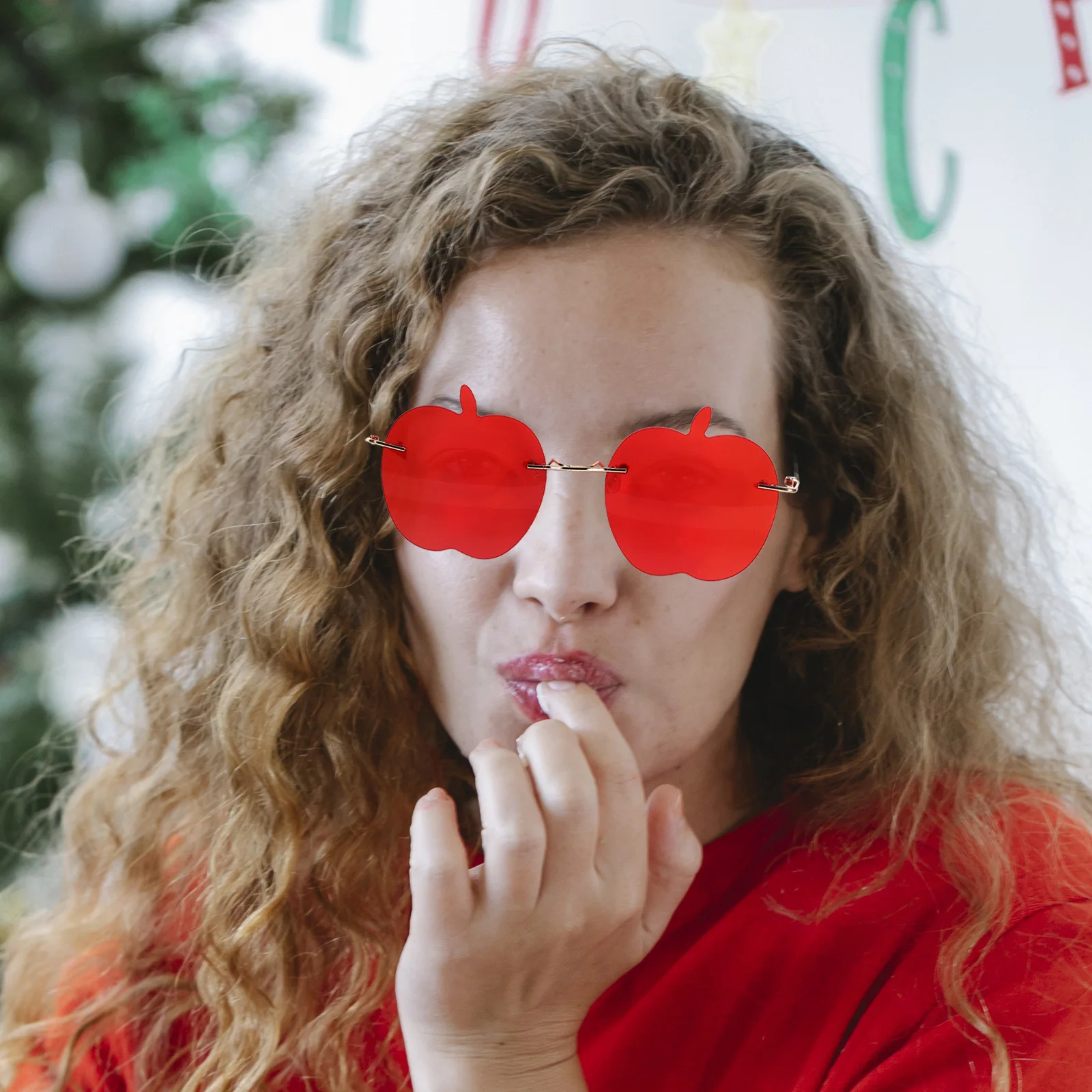 

1Pcs Red Apple Style Rimless Sunglasses Trendy Portable Uv Protection Eyewear for Summer Travel Outdoor Events Unisex Design