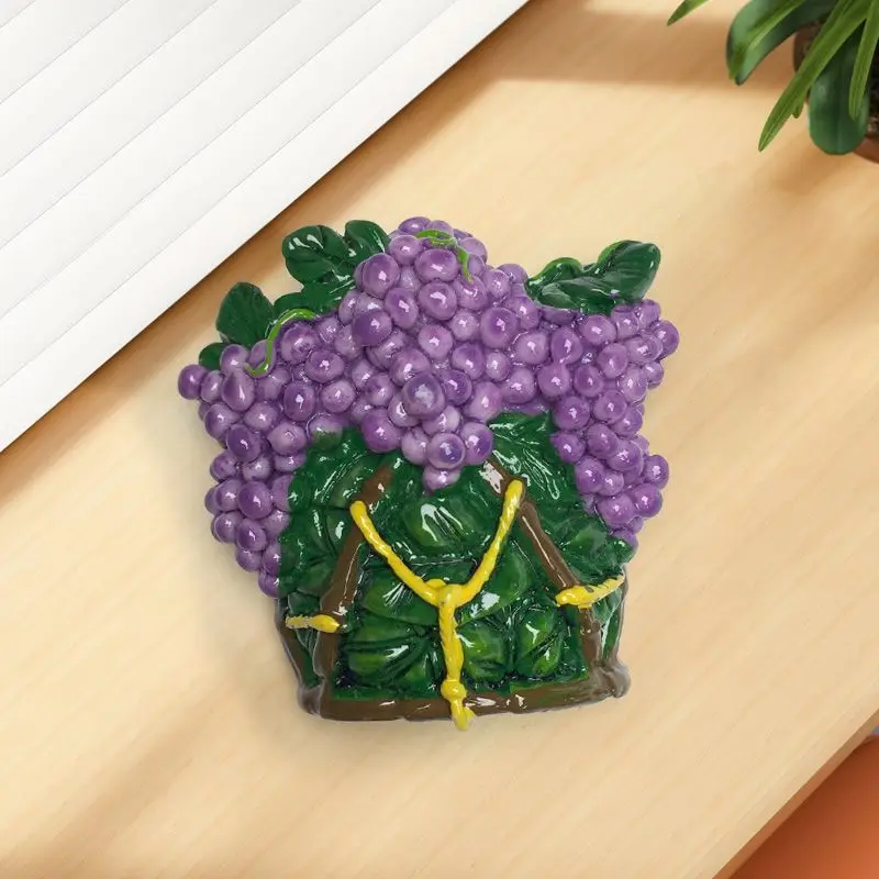 

Grape Artificial Fruit Creative Refrigerator Magnet 3D Hand-painted High Aesthetic Home Decor Exquisite Ornament
