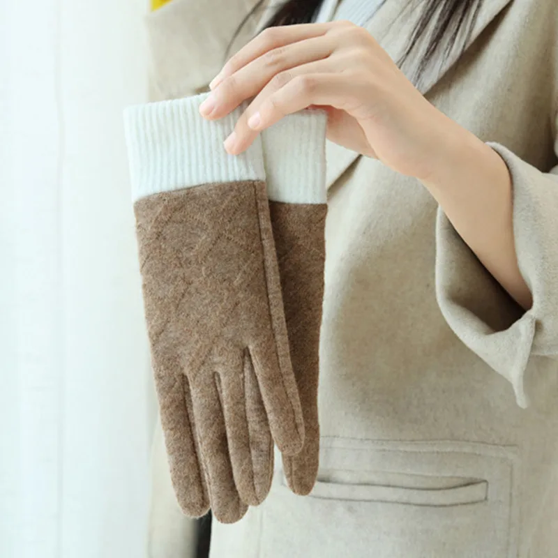 Winter Women Fashion Elegant Simple Lattice Knitted Splicing Keep Warm Gloves Touch Screen Fleece Thick Drive Riding Cycling