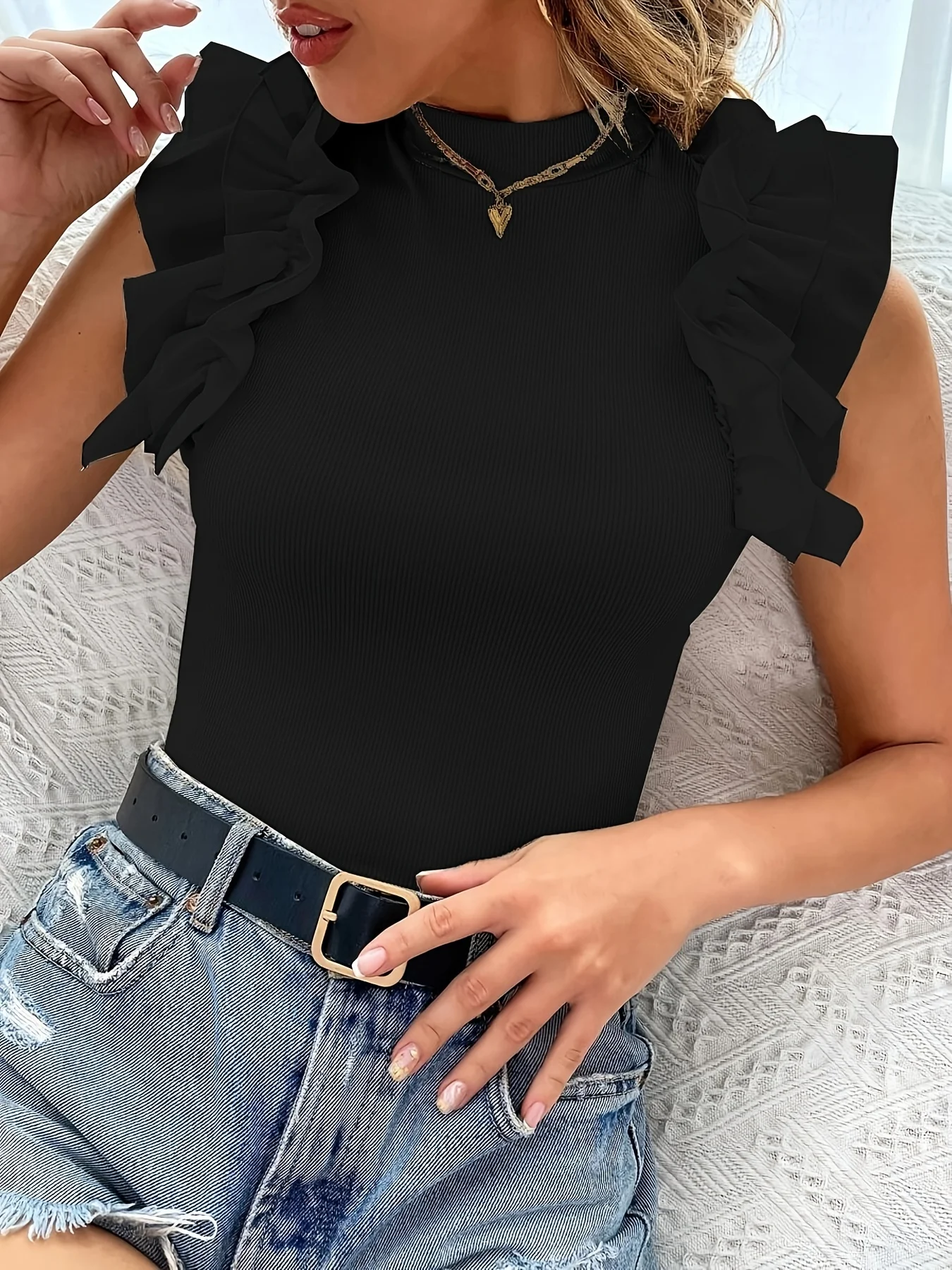 2024 Spring/Summer New Cross border European and American Women's Ribbed Knitted Ruffle Sleeves Round Neck Top Ruffle Edge Solid