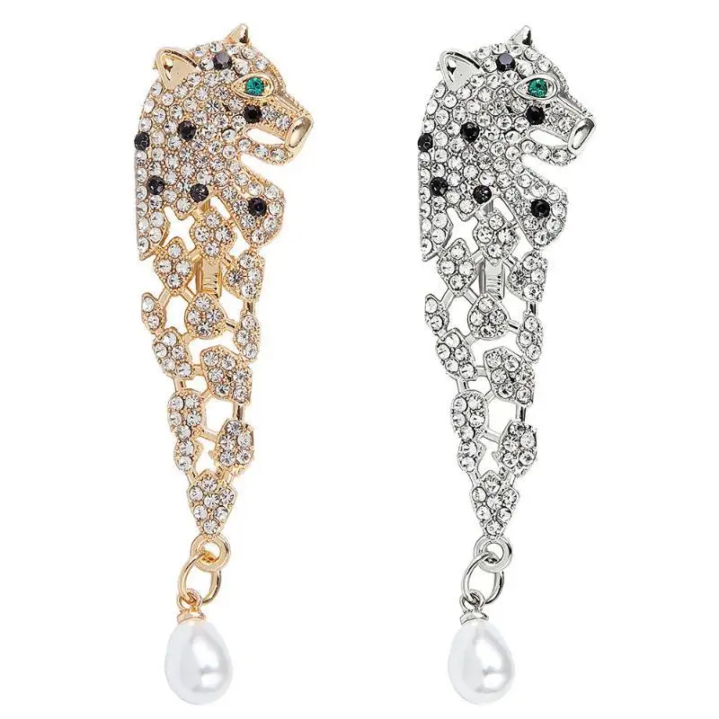 Glänzende Strass-Leoparden-Brosche mit hängendem Perlenanhänger in zwei Farben für Hochzeit, Bankett, Party und Alltag. – Detail 1
