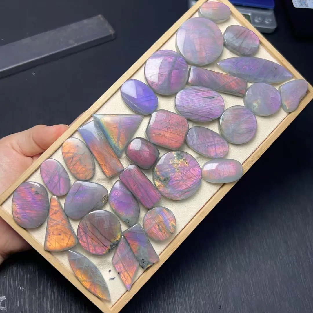 Koraliki z labradorytu naturalnego, nieregularny kształt, zielony fioletowy czerwony pomarańczowy, luzem, 1 sztuka