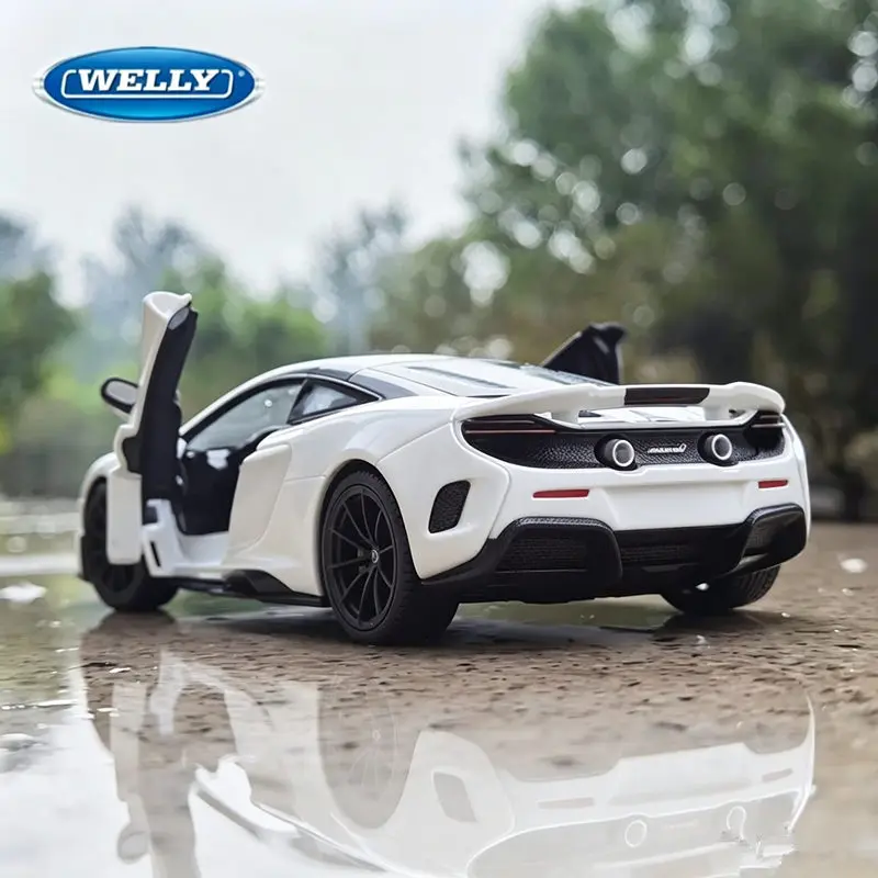 WELLY 1:24 McLaren 675LT Alloy Super Sports Car Model Diecast Metal Ttrack Racing Vehicles Car Model Simulation Collection Gifts