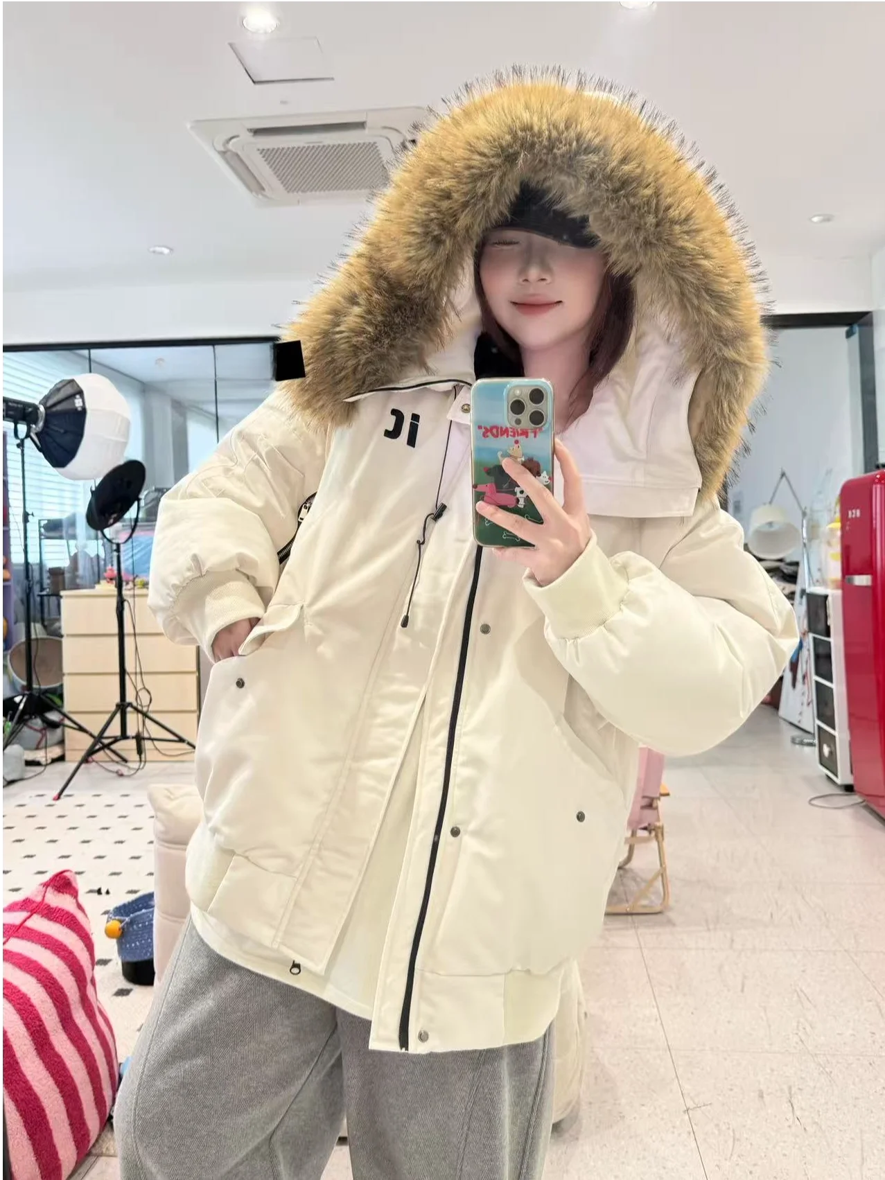 

American Sle Loose Fit Flight Cotton Jaet with Fur Collar Workwear Hat Snow Adventure Series Women's Winter Outerwear