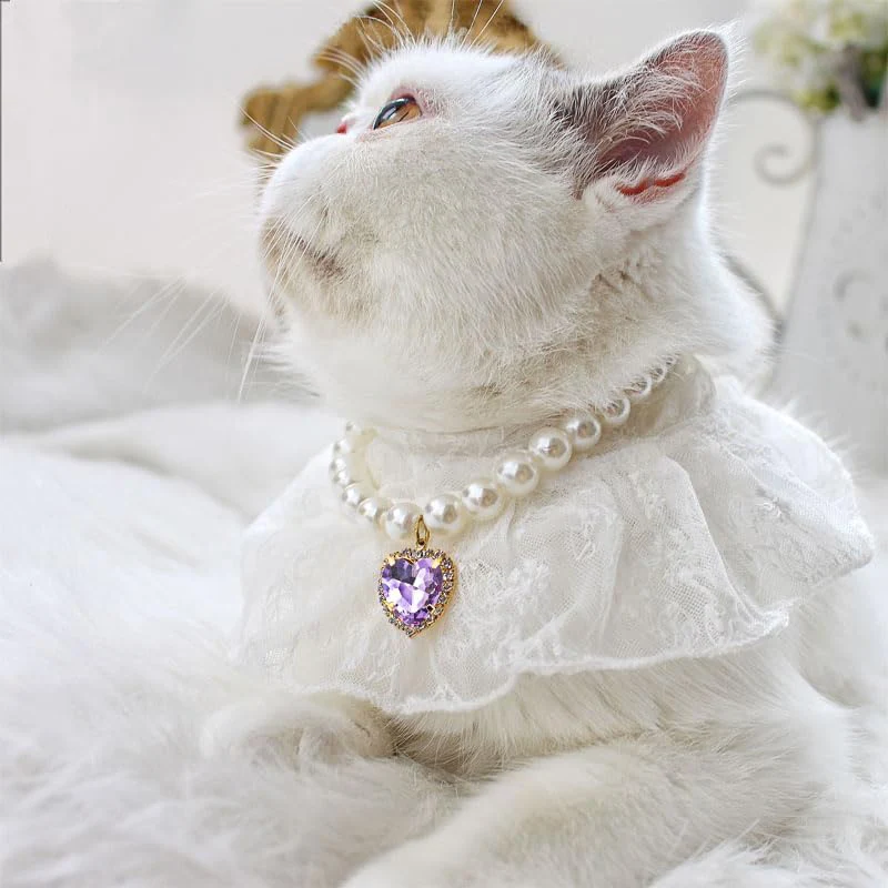

Sweet Pearl Collar for Small Dogs Fashion Pet Cat Necklace Fancy Jewelry Accessories with Heart Charms Wedding Birthday Party
