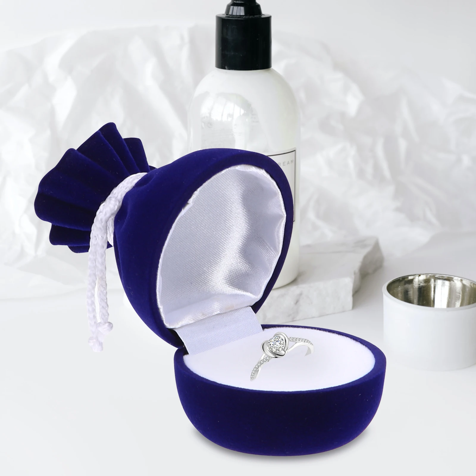

2Pcs Velvet Jewelry Boxes Delicate Earrings Organizer Case Strawberry Design Travel Storage
