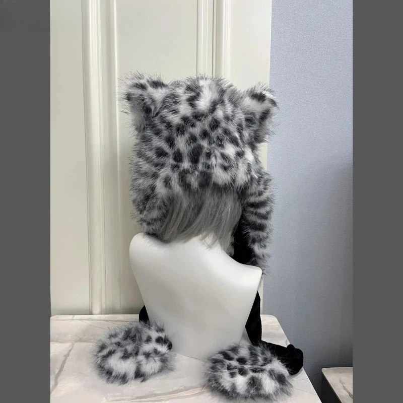 Autumn Winter Hat Women Handsome Snow Leopard Ear Warm Cute Outdoor Ear Protection Cap Fluffy Wool Warm Yak Ear Bomber Hats view 5