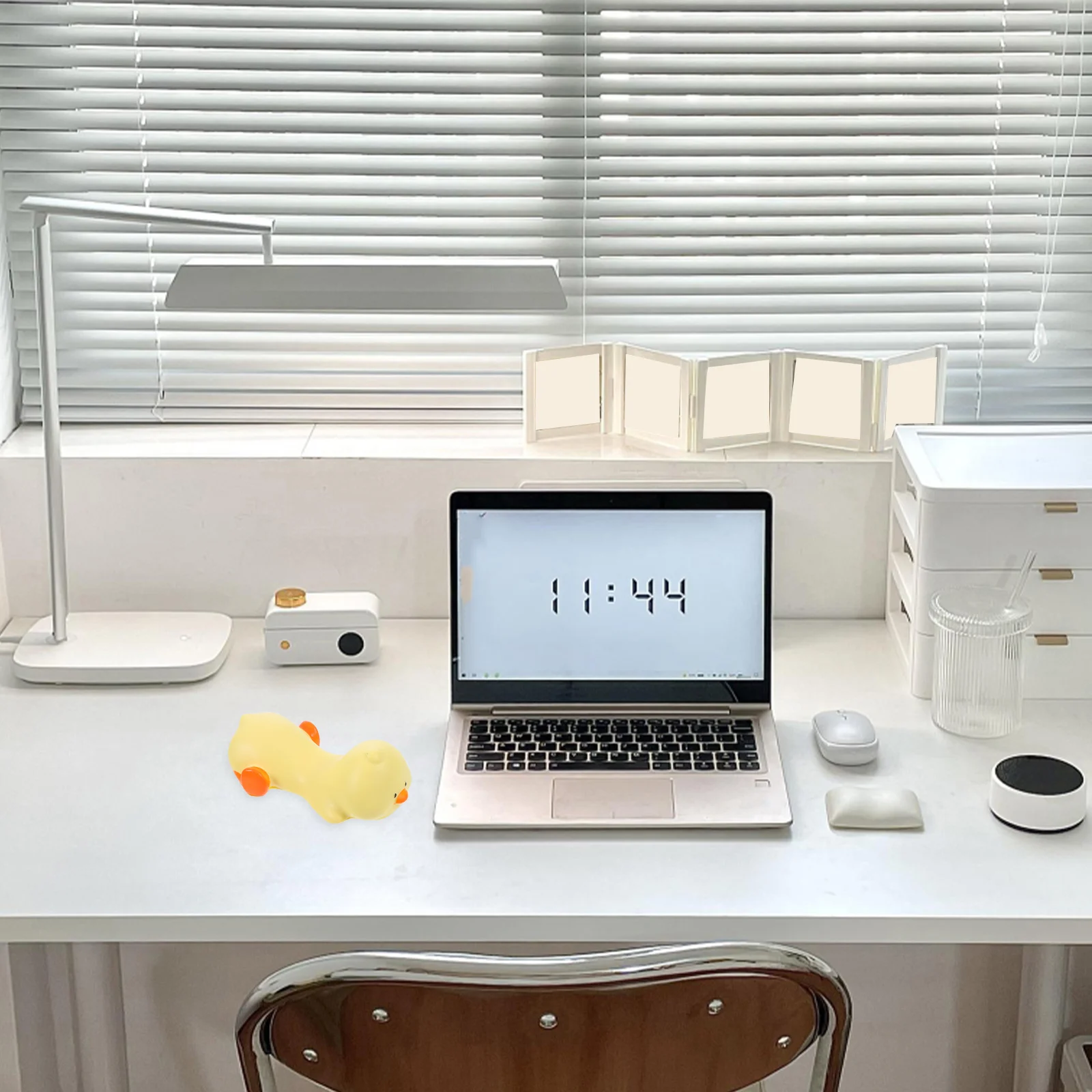 

Mouse Pad Wrist Support Ergonomic High Density Foam Nonslip Base Hand Cushion Office Home Use Mouse Pad Beach