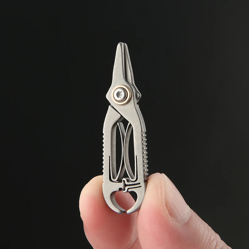 48MM Titanium Alloy Buckle Nose Hair Scissors EDC Tool Snap Lock Scissors Eyebrow Trimming Tool Outdoor Portable Scissors