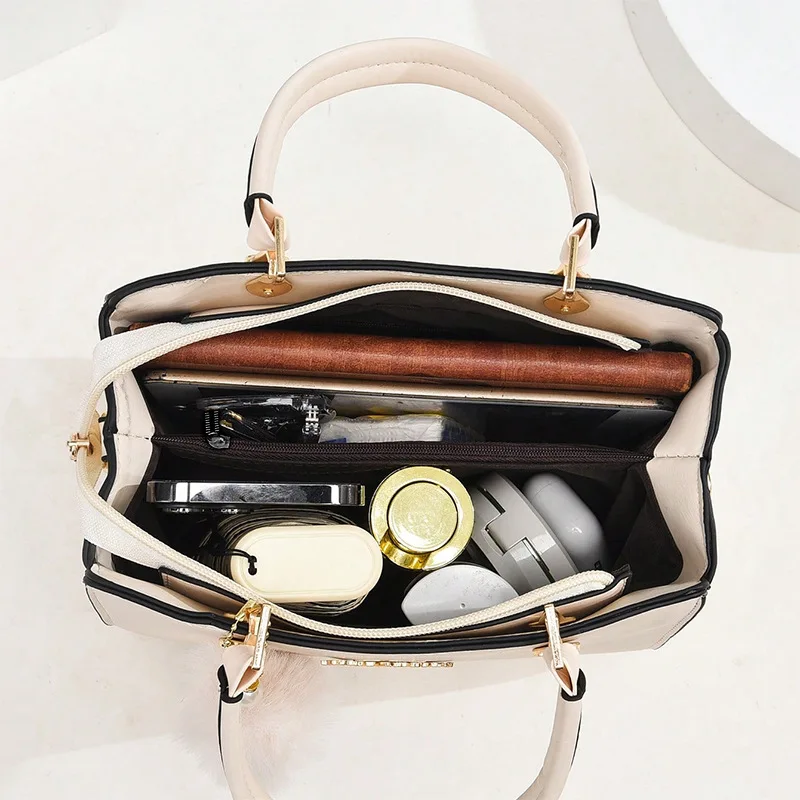 Stylish casual women\'s handbag, commuter shoulder bag crossbody bag, small hair ball pendant decoration
