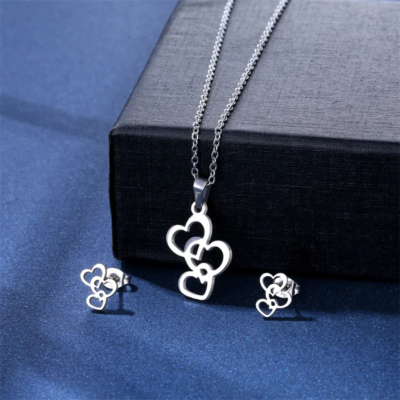 NEW Stainless Steel Necklaces earrings set Light Luxury Heart Pendant Charm Korean Fashion Necklace For Women Jewelry Gift TZ133