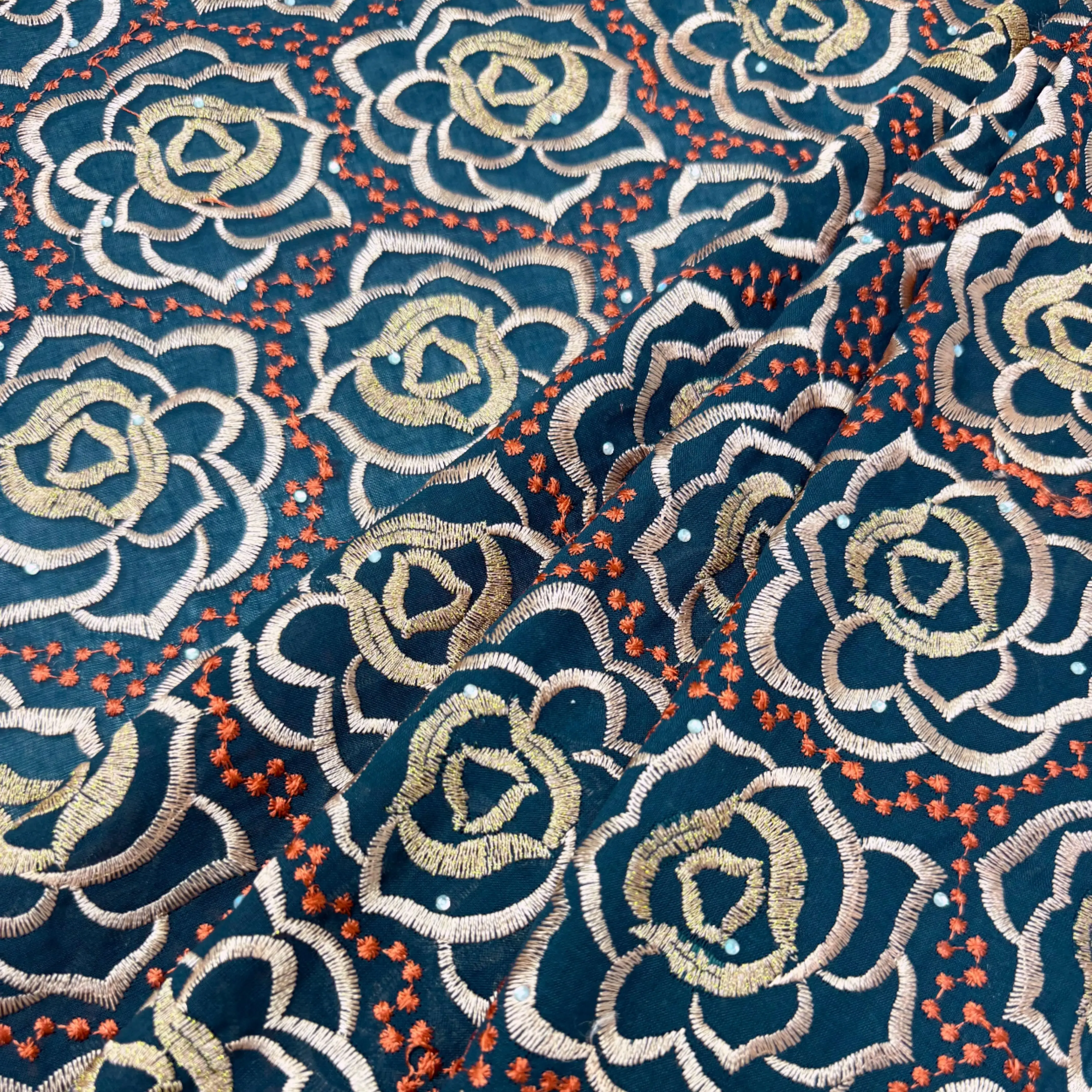 

Швейцарская вуаль, хлопковая кружевная ткань, роза, вышивка, стразы, бисер, тюль, сетка, африканская кружевная ткань, 5 ярдов для свадебного платья