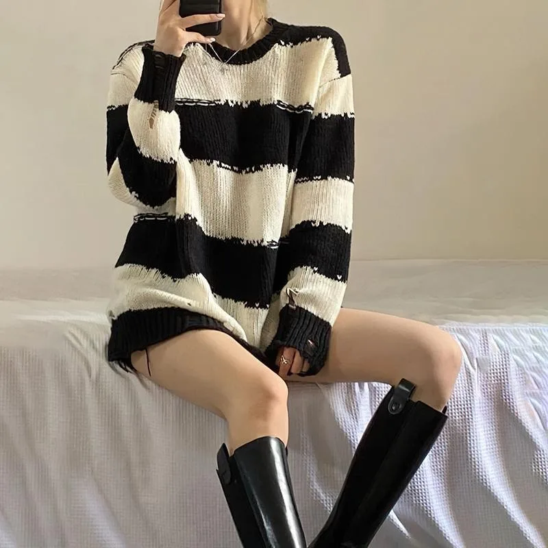 Hollow Striped Gothic Sweater Women Knit Pullover Black White Loose Jumper Pull Female Long Sleeve O-Neck Korean Fashion Autumn