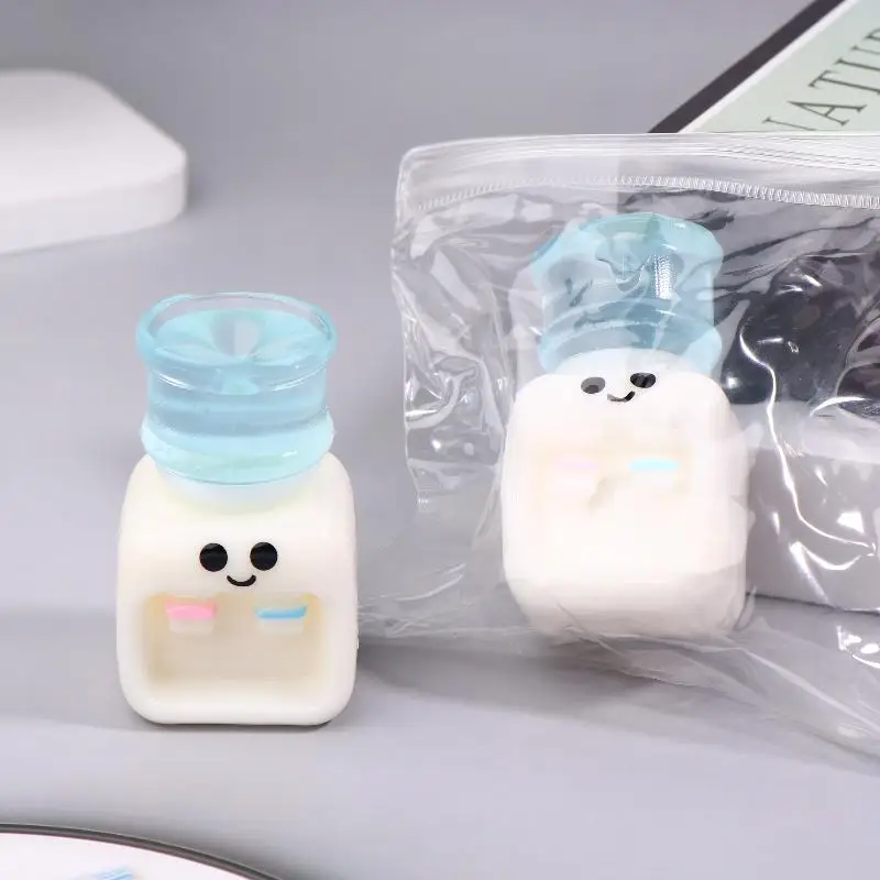 

Креативный диспенсер для воды, сжимающая игрушка, забавные игрушки для снятия стресса с медленным отскоком, подарки для детей и взрослых на Хэллоуин и Рождество