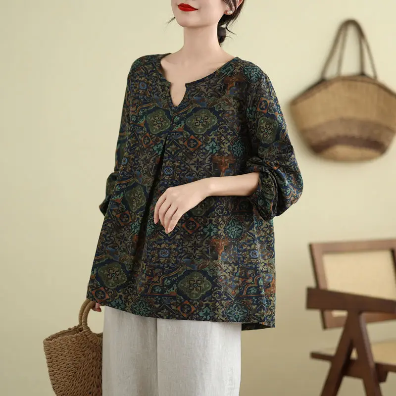 Chinese style  Autumn Women's Cotton hemp V-Neck Printing Vintage Fashion Indie Folk Long Sleeve Loose Pullovers T-Shirts Tops