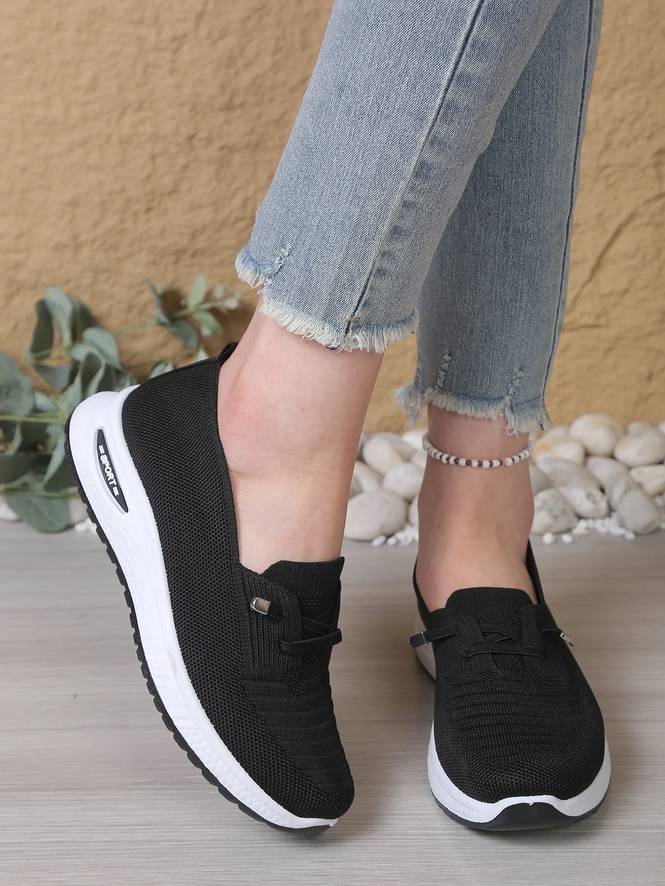 Atmungsaktive Slip-On-Walkingschuhe für Damen, leichte, bequeme Freizeitsneaker, weiche Sohle für ältere Menschen und ganztägiges Tragen – Detail 10