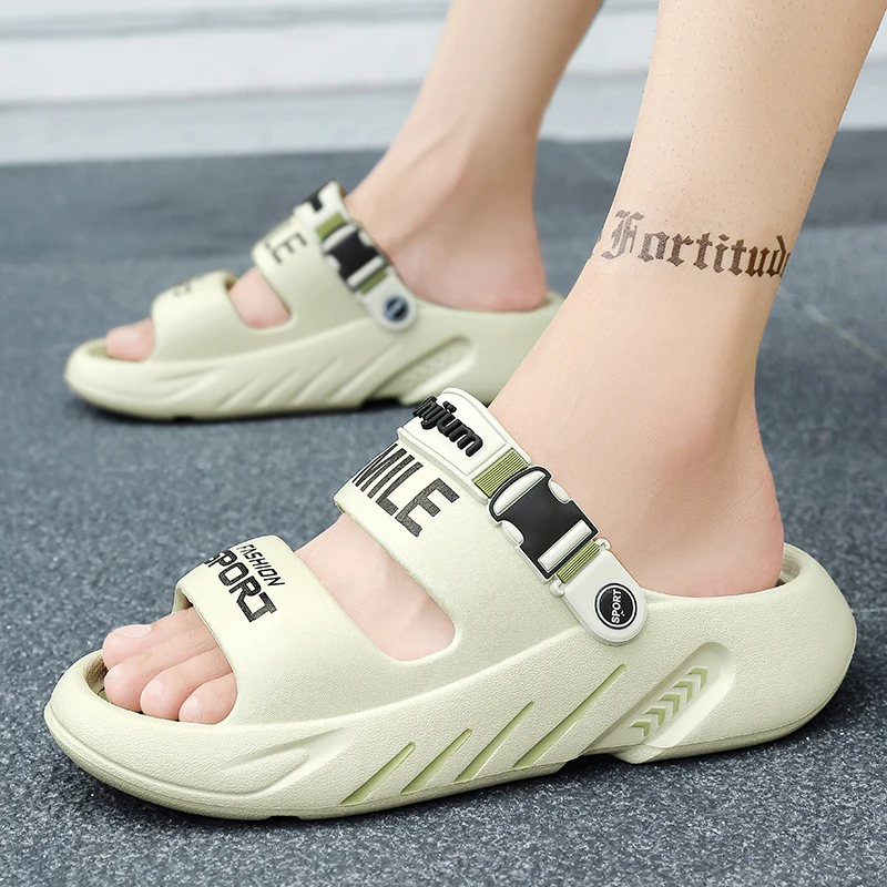 NEW Men\'s Massage Slippers Outdoor Sandals Beach Comfortable Soft Clogs Slides Casual Shoes Men Indoor Outdoor Sandals Big Size