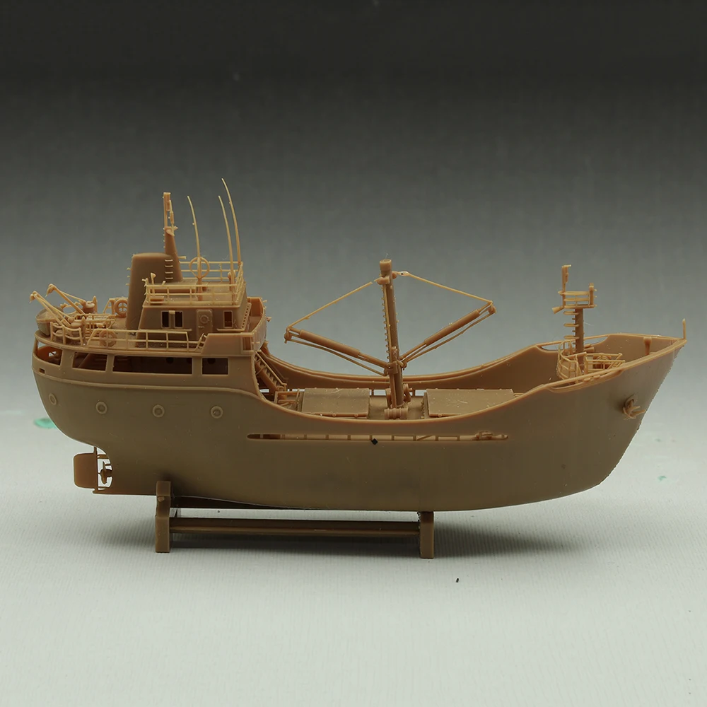 Catherine Multipurpose Bulk Carrier Ship Model Kit 1/350 Small Bulk Carrier Assembly Model Adult DIY Hand-assembled Ship Toy