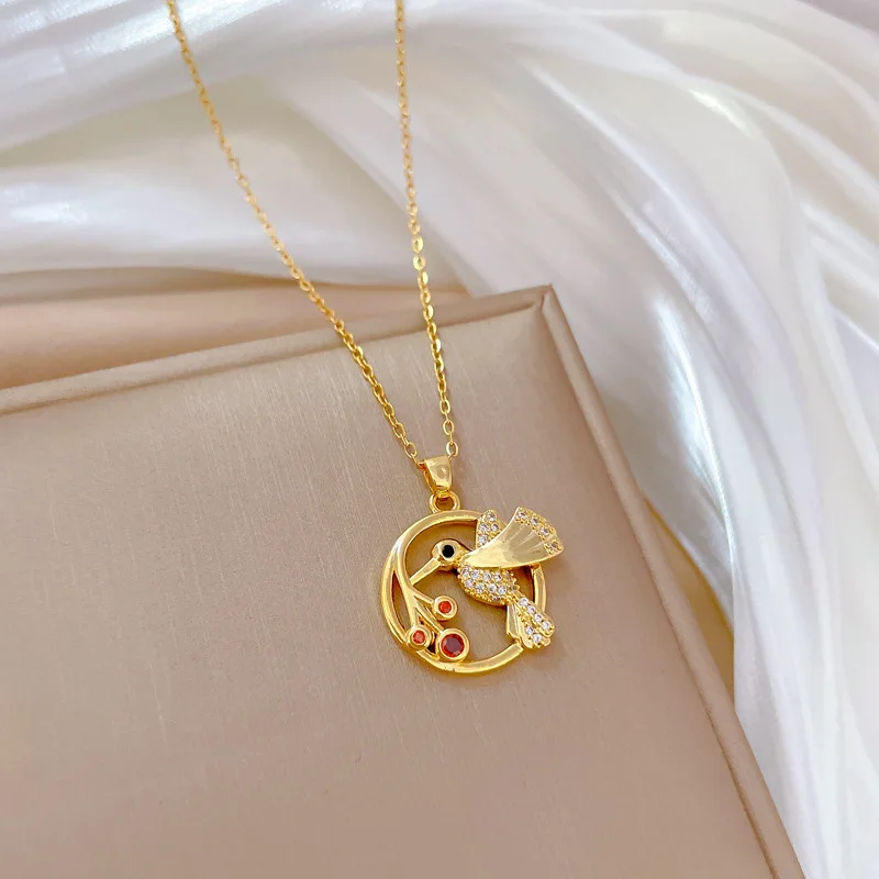 Classic Charm Micropaved White Jewelry Cute Woodpecker Necklace Fashionable Red Fruit Versatile Stainless Steel Clavicle Chain