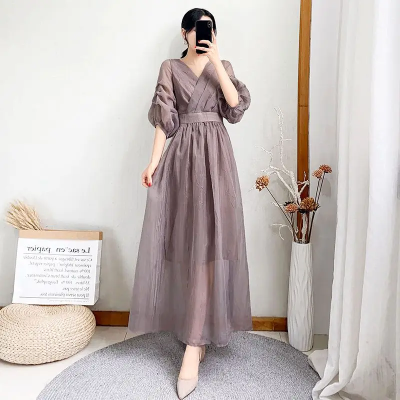 2024 Spring/Summer New Women's Solid Color Over Knee Dress Simple and Slim Fit Showcasing Slender Temperament Mesh Long Dress
