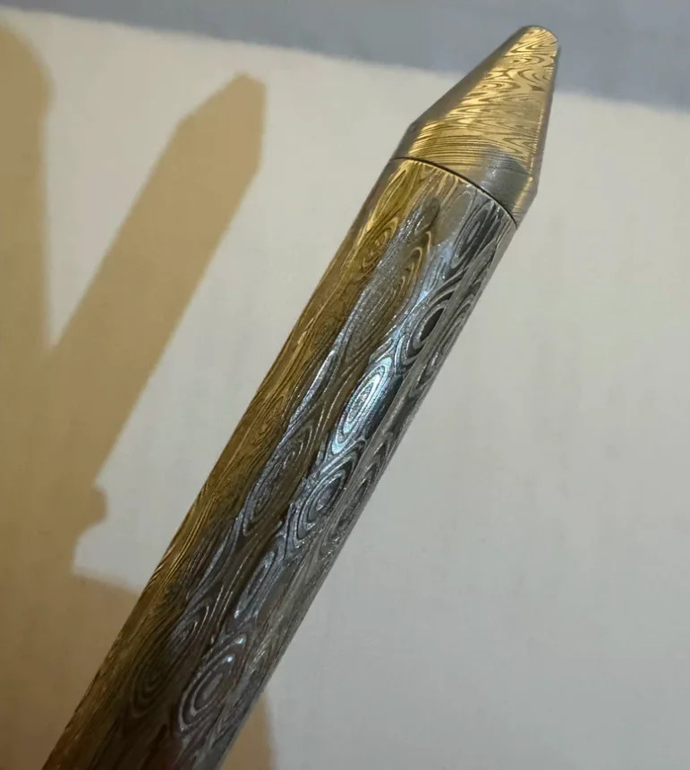 Used EDC Morning language damascus pen Middle length fitget decompression toy