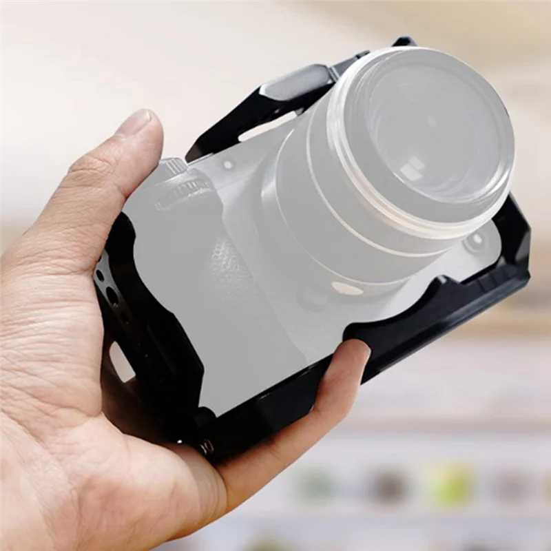 Convenient Camera C…