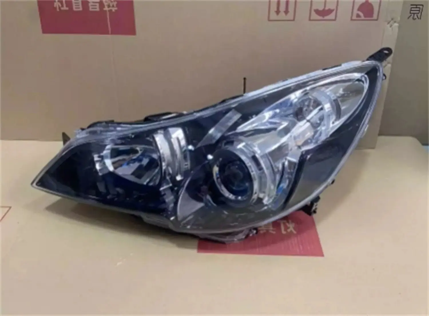 Front Headlight Headlamp for Subaru Outback Angel eye DRL Daytime Running Light High low beam