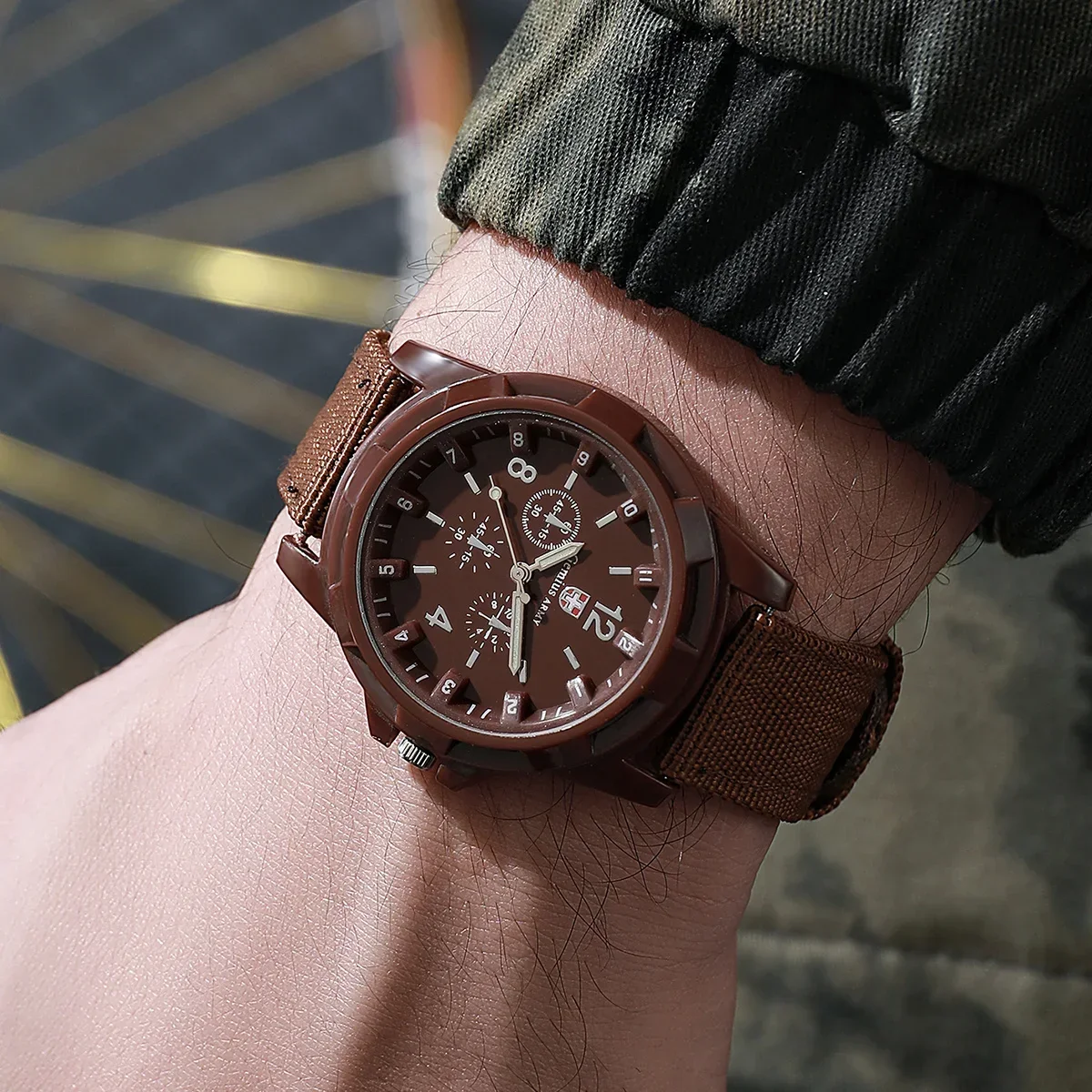 2026 Men's Multi-functional Outdoor Night Light Quartz Watch with Nylon Woven Band for Casual & Business Use