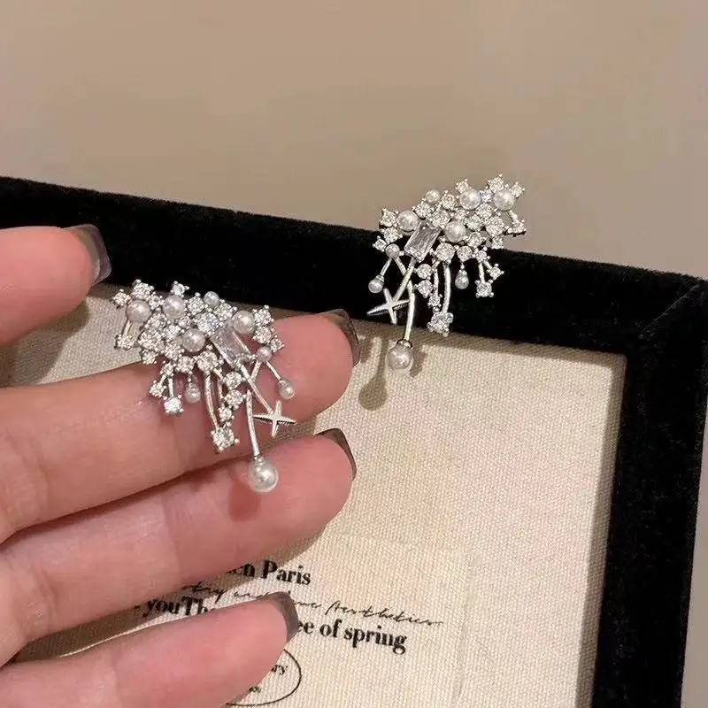 

Серьги-гвоздики для женщин, серебро 925 пробы, блестящие циркониевые жемчужные украшения, серьги-капли для свадебной вечеринки, модные аксессуары