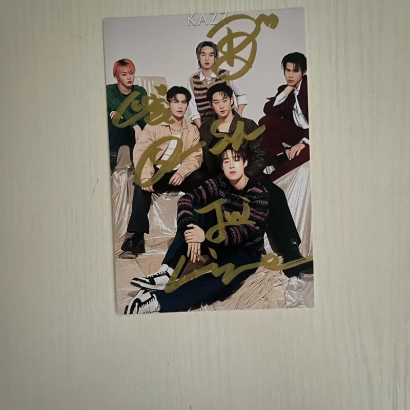 LYKN Williamest HD Poster Autographed Photos Thai TV Thame Po