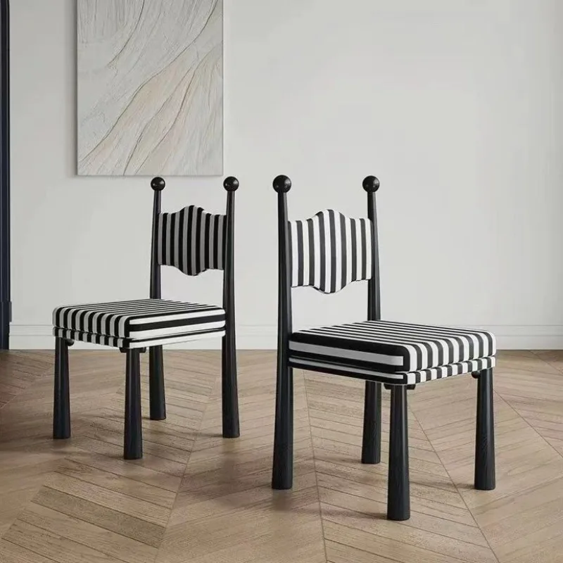 Kursi makan kayu solid, kursi desainer retro