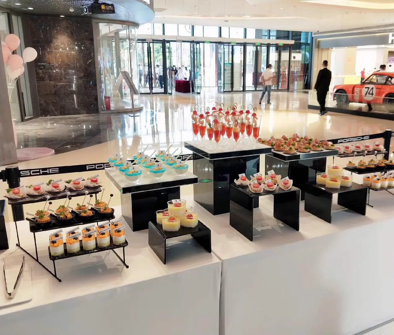 

8pcs Acrylic Cube Cupcake Display Box Riser Buffet Food Dessert Cake Cookie Stand For Food Cosmetics Gifts Catering Decoration