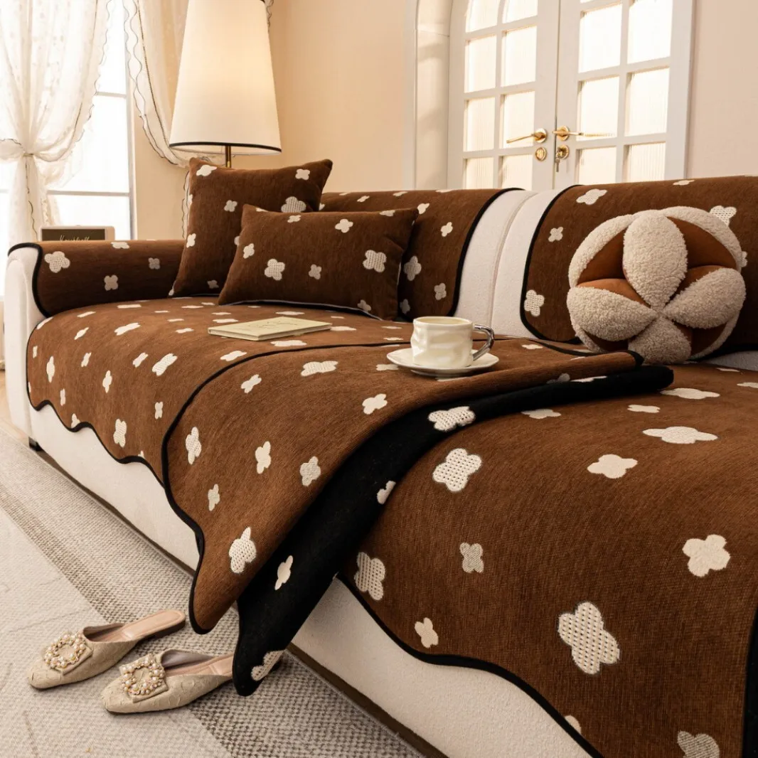 Chenille Sofa Cushion Non-Slip Irregular Shaped Seat Cover Dustproof Four Leaves Clover Quilted Sofa Dustproof Protector Pads