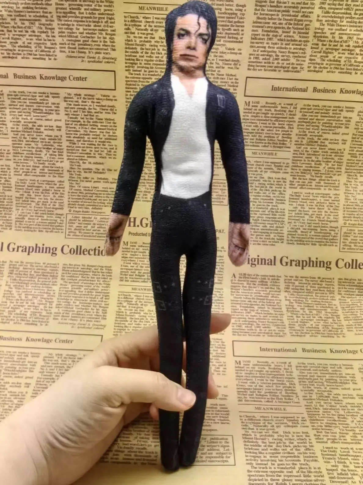 Vintage MJ Michael Jackson Cosplay Prop Doll Bendable Wire Frame Adjustable Posture Plush Figure Home Decor Fans Collection Gift image 5