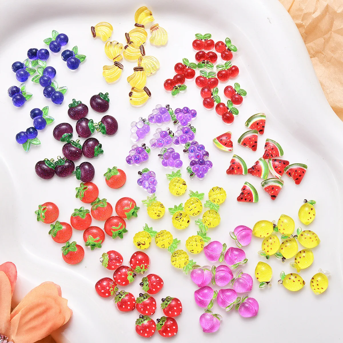 

50Pcs Mixed Color Glitter Transparent 3D Fruit Resin Charms, Mini Nail Art Decorations, DIY Handmade Craft Ornament Accessories