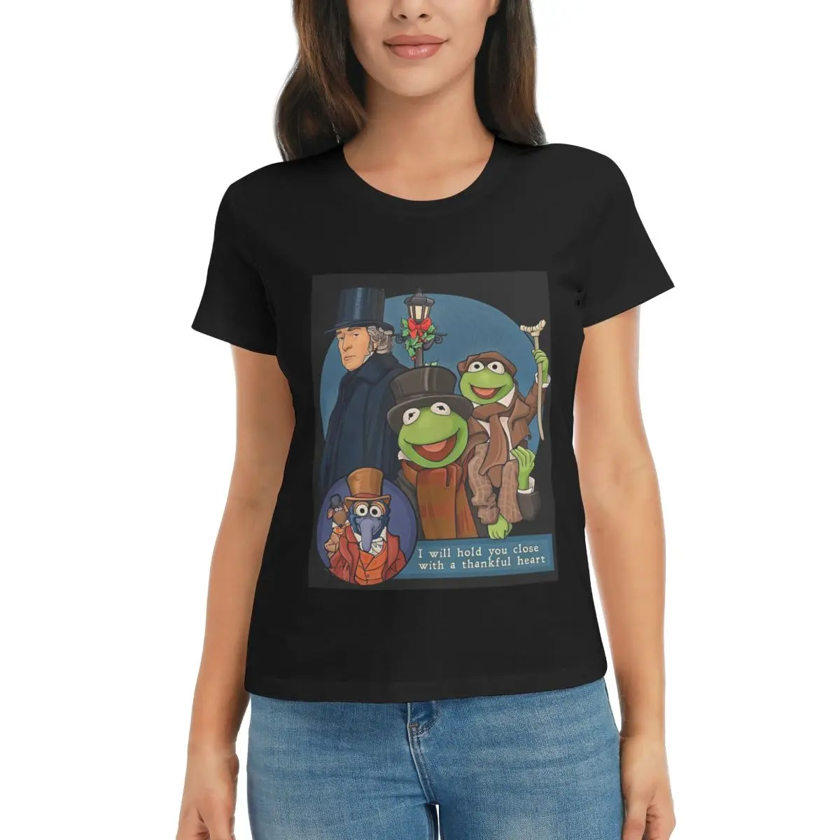 เสื้อยืดผู้หญิง I Will Hold You Close With A Thankful Heart Muppet Christmas Carol แขนสั้น ผ้าฝ้าย เสื้อยืด เสื้อผ้า ท็อปส์