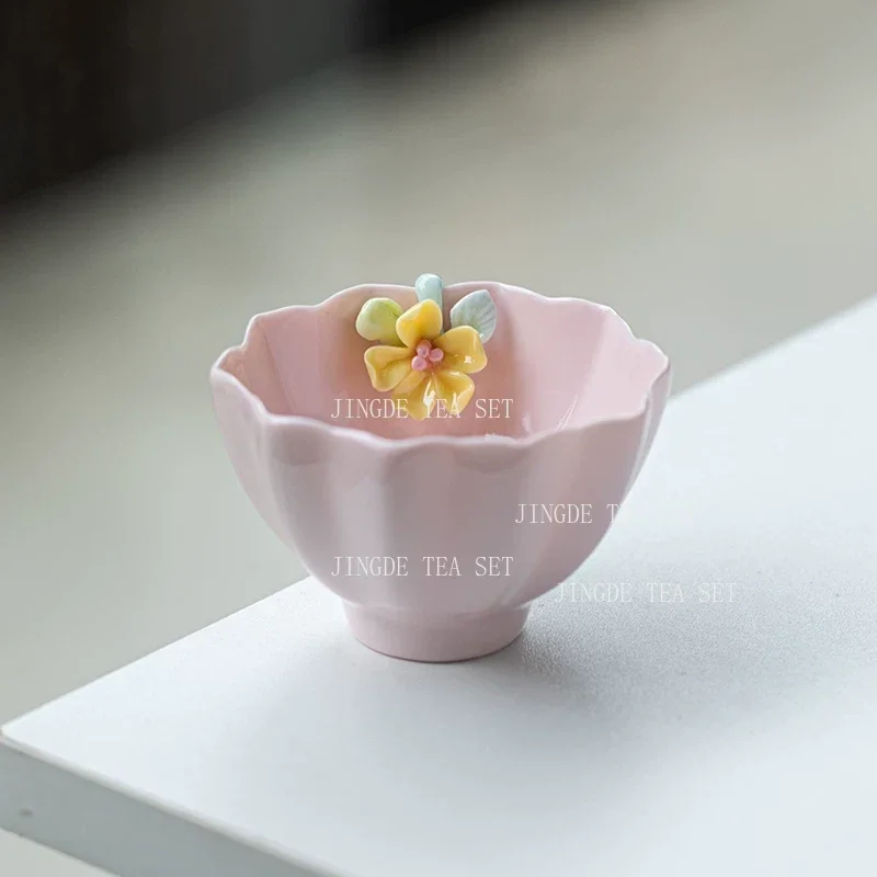 Mutton Fat Jade White Porcelain Teacup Handmade Flower Master Cup Exquisite Ceramic Tea Cup Custom Portable Tea Accessories