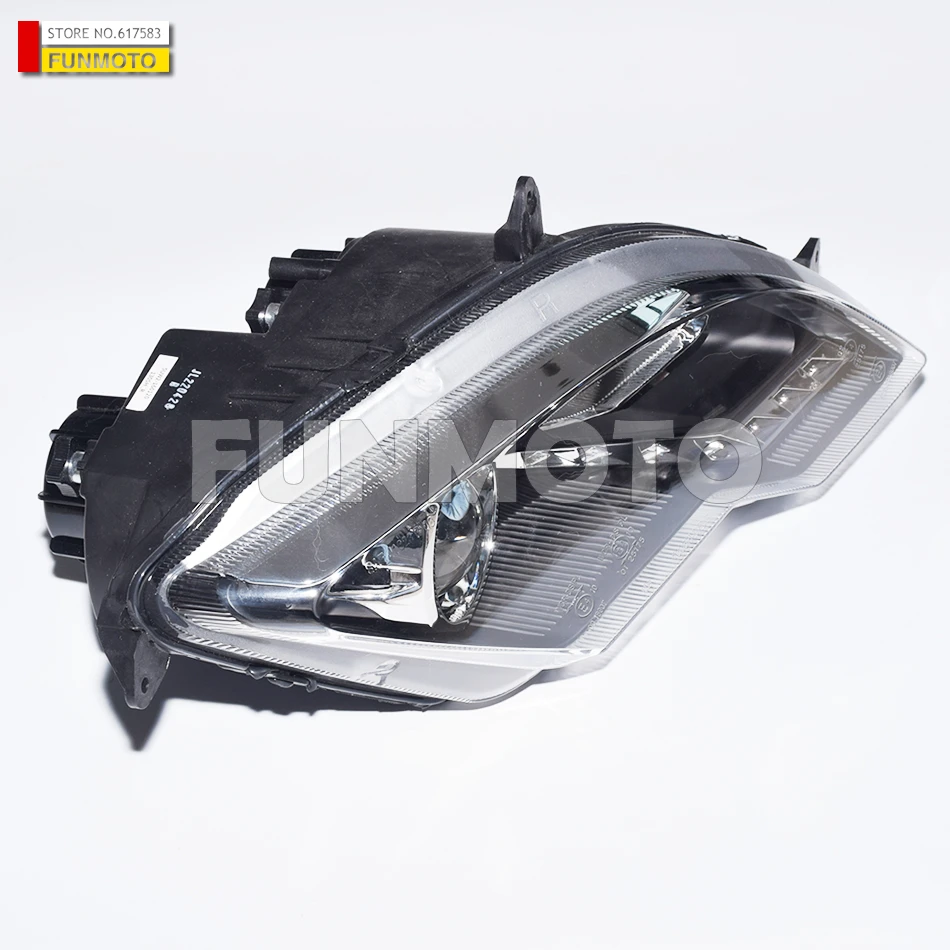 1pcs right headlight suit CF1000ATV code is 5UW2-160120