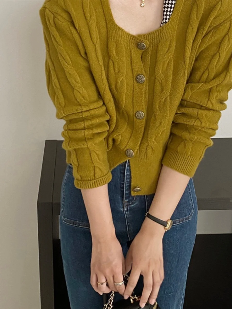 

Heavyweight Knitted Mustard Morris Square Collar 3D Twisted Loose Color Sweater Cardigan V-ne Long Sve Regular Thi...