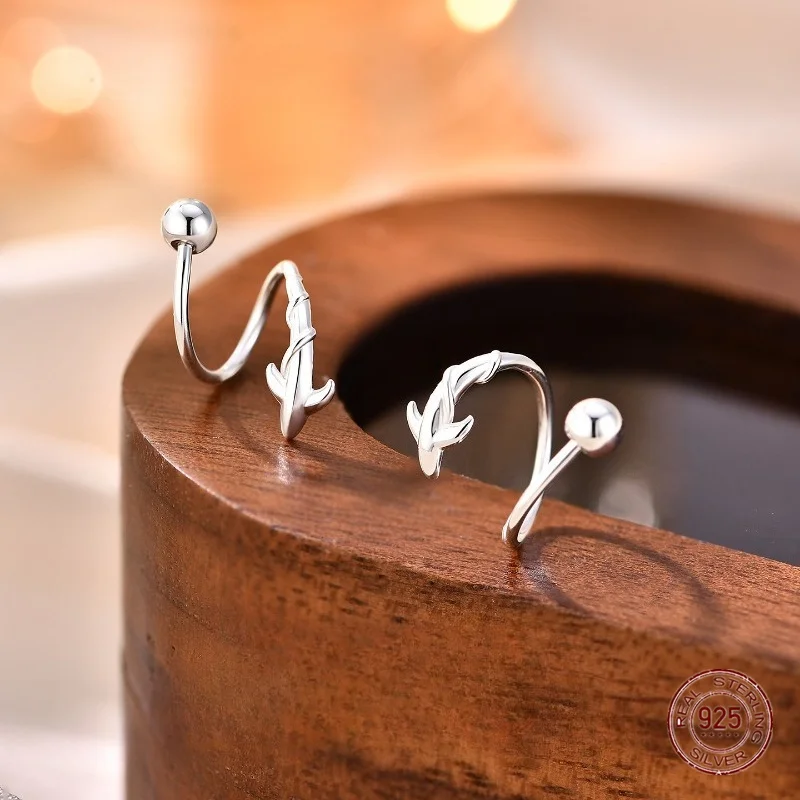 925 Sterling Silver Small Fish Curved Cute Earring, Suitable for Elegant Women with Perforated Screw Beads Fashionable Jewelry