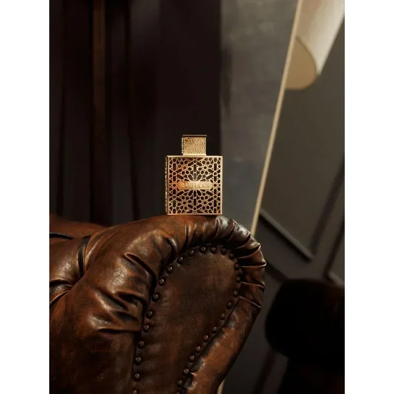 Profumo spray a lunga durata Profumo a reticolo d'oro Arabesque Eau De Parfum Opulento orientale legnoso intricato Luxe Alta qualità
