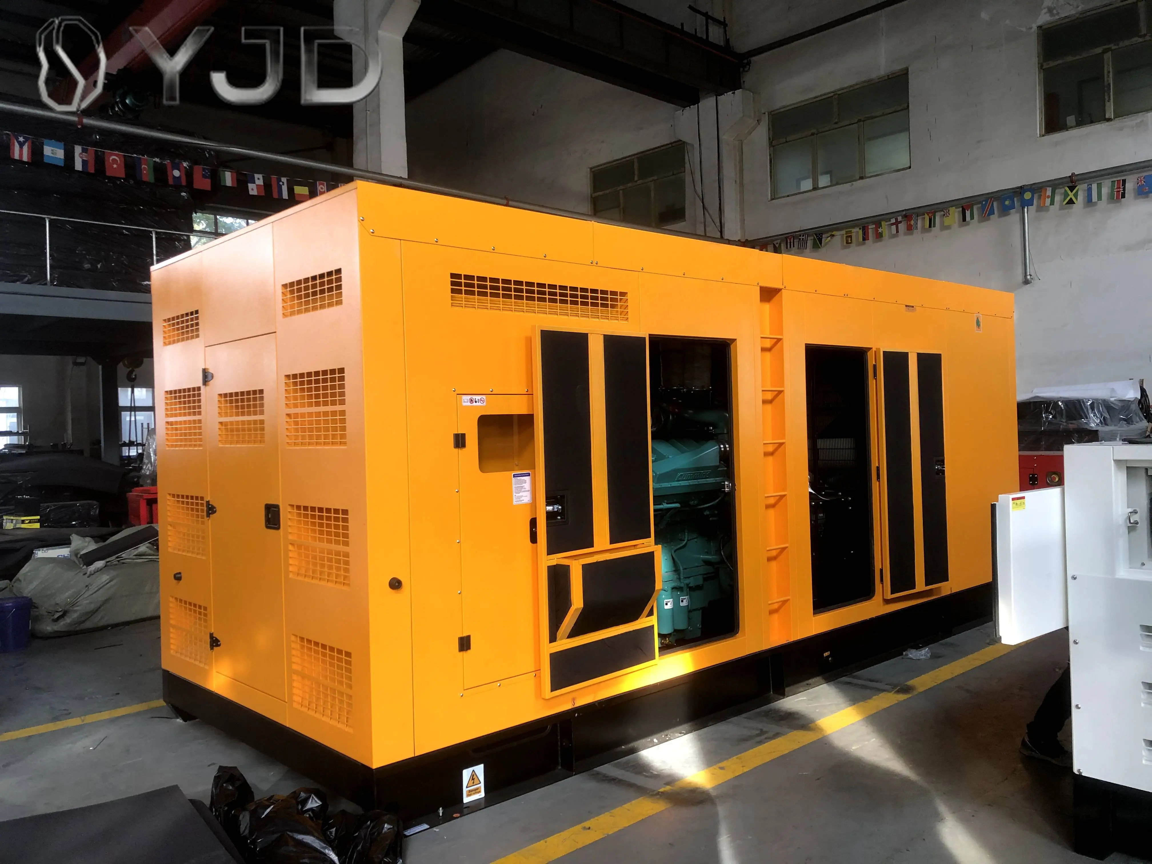 Factory Supply Genset 350 Kva 280 kw diesel Power Generators Price with Cumins Engine 6LTAA9.5-G1 250kw 400kva Genset