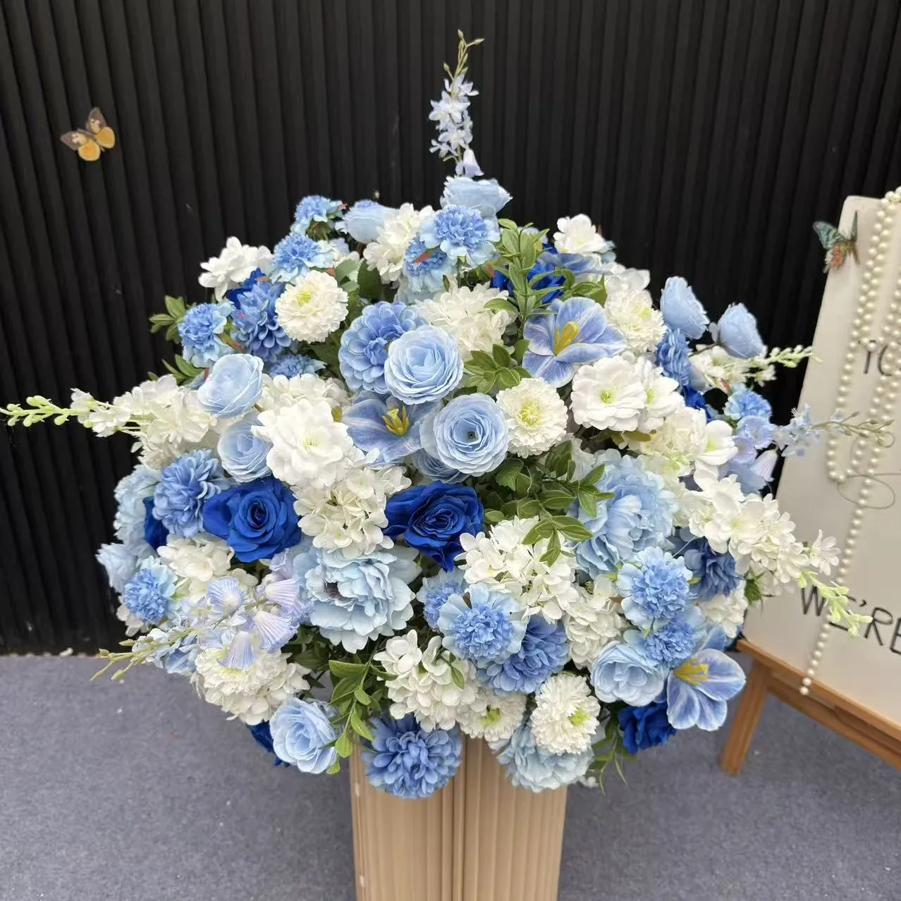 

Luxury Artificial Flower Ball Table Centerpieces Floral Arrangement Wedding Decoration Marriage Flower Bouquet Event Party Decor