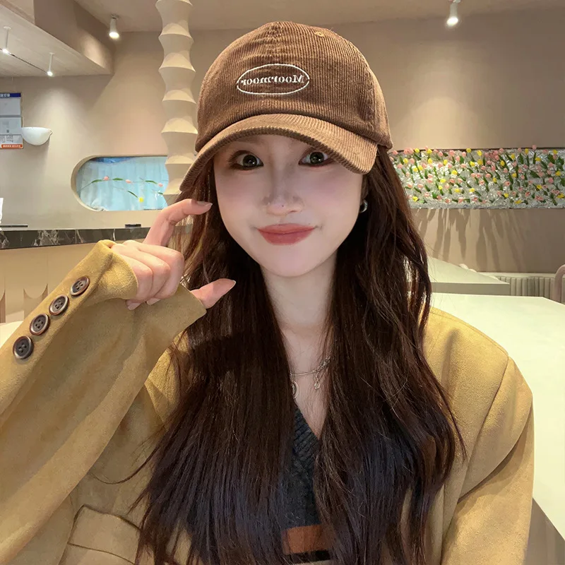 الخريف والشتاء قبعة بيسبول سروال قصير جديد حروف مطرزة قبعة متعددة الاستخدامات النسخة الكورية موضة تظهر وجه قبعة صغيرة