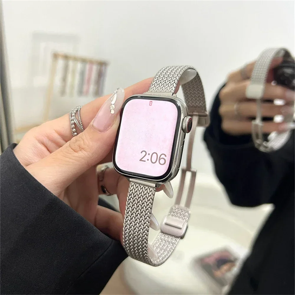 Luxury Slim Metal Magnetic Strap for IWatch 9 8 7 SE 6 Girl Wrist Band for Apple Watch 41mm 40mm 38 45 44 49mm Ultra Bracelet