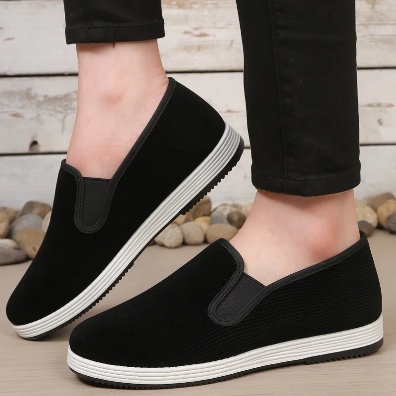 Men's and women's identical winter fleece-lined shoes, outdoor flat shoes, comfortable one-piece slip-on shoes