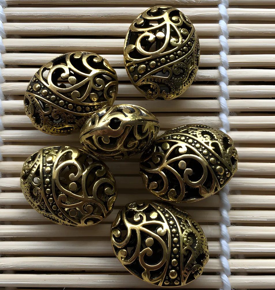 

5pcs 22*17mm, hole 2mm Alloy metal vintage gold color hollow spacer beads HWJ2559