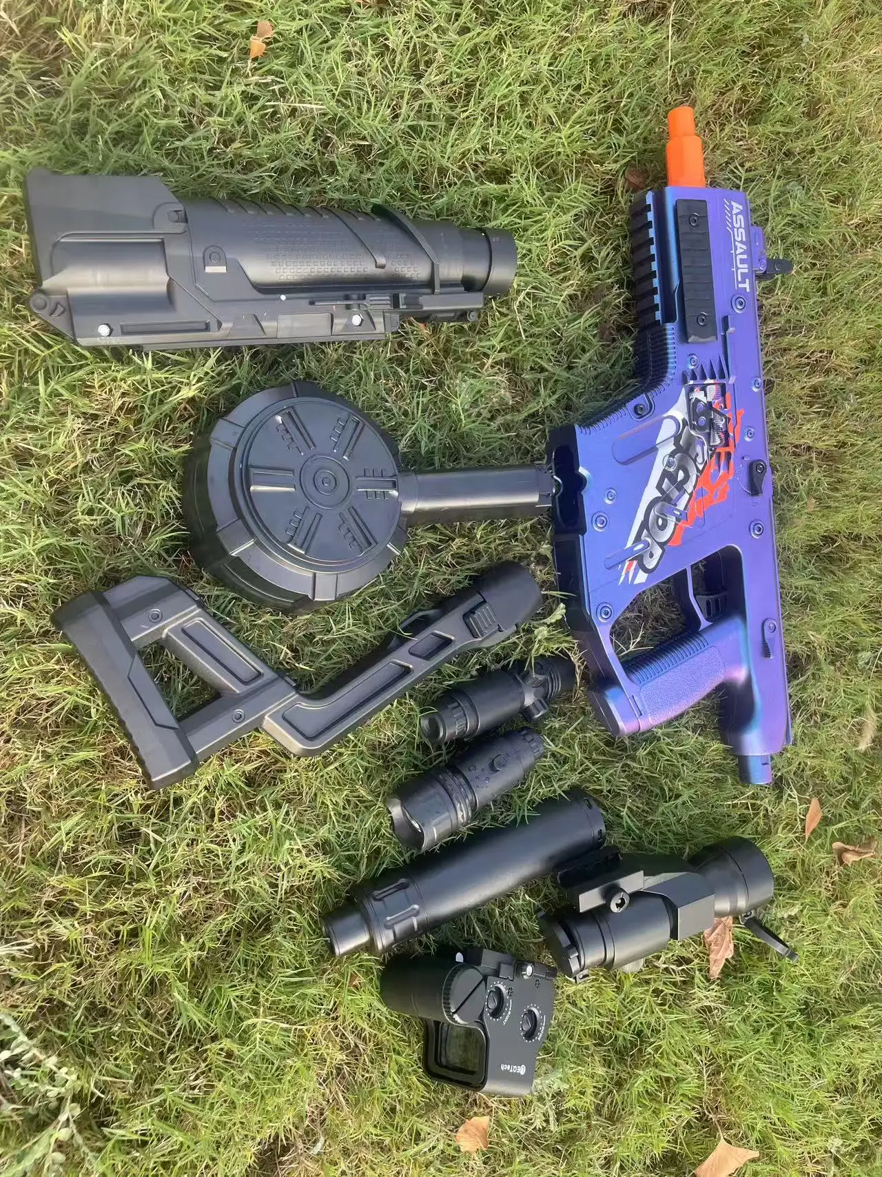 Blaster di gel per la costruzione di squadre di famiglia | Gioco di tiro all'aperto sicuro per genitori e bambini da incollare, giocattolo con palla in gel eco stile M416 per il giardino