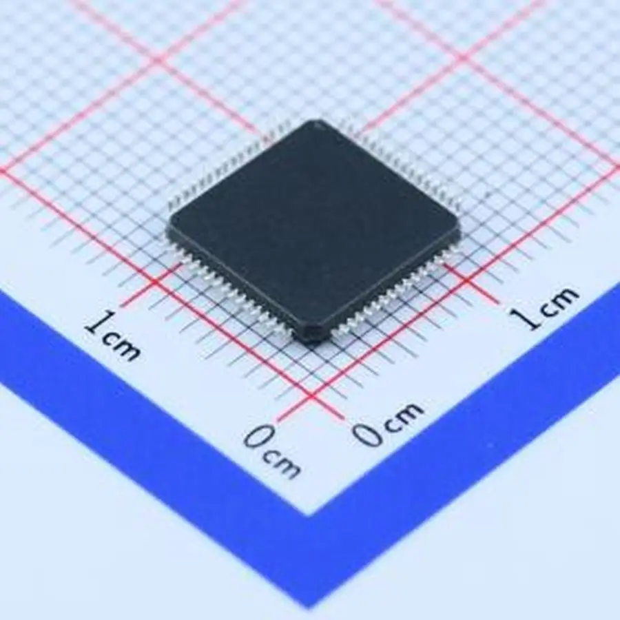 2PCS/LOT LPC2138FBD64/01,15 (Embedded Processors & Controllers )